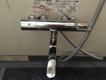 西東京市　Ｋ様　浴室水栓　取替え
