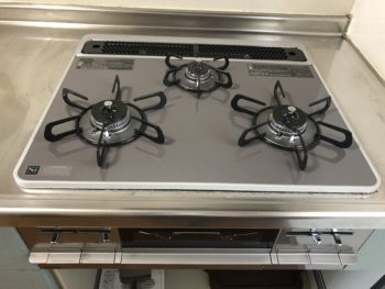 交換後のコンロです。