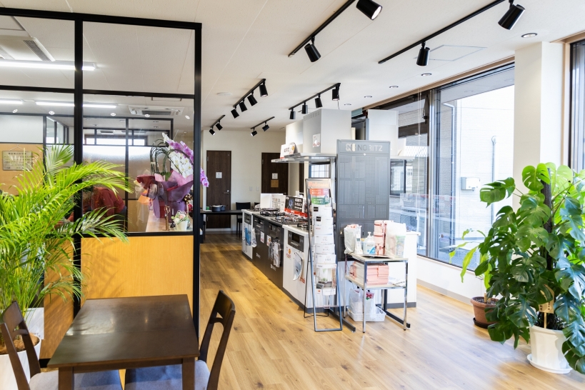 ショールーム店内